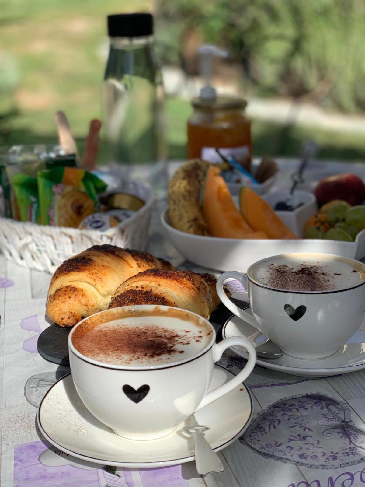B&B La Casa Dei Cuori Millesimo Buitenkant foto